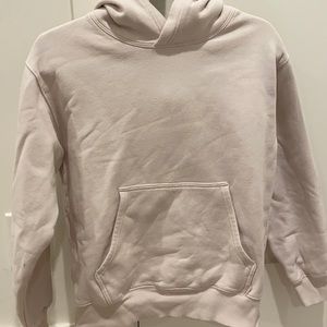 Aritzia hoodie- TNA — light mauve color